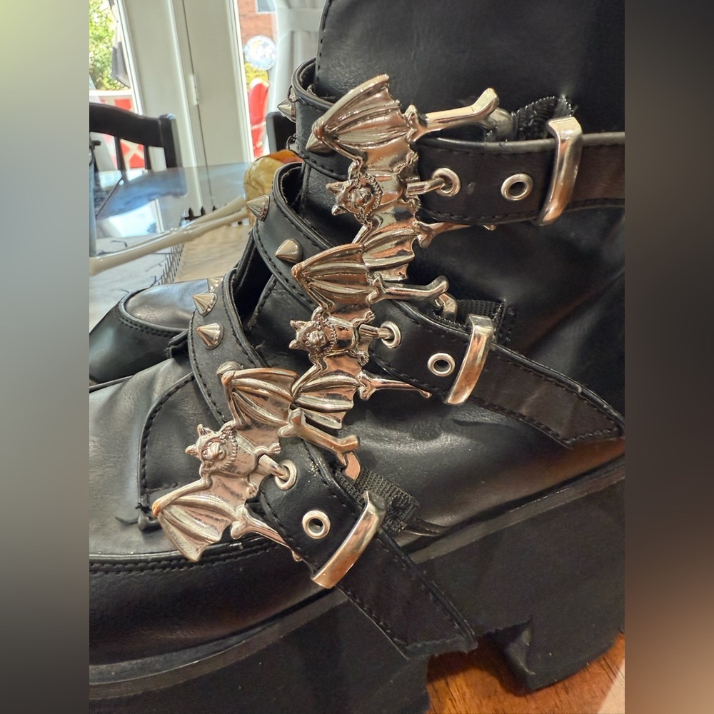 🖤 Demonia Ashes-55 Platform Boots ❤️ - Picture 7 of 10